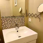Le Verrerie With 2 Bedrooms, Historic Center *