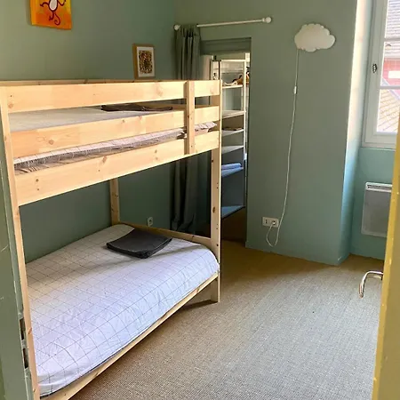 Le Verrerie With 2 Bedrooms, Historic Center *