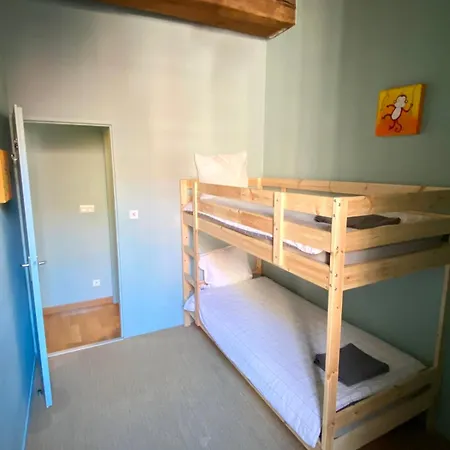 Le Verrerie With 2 Bedrooms, Historic Center *